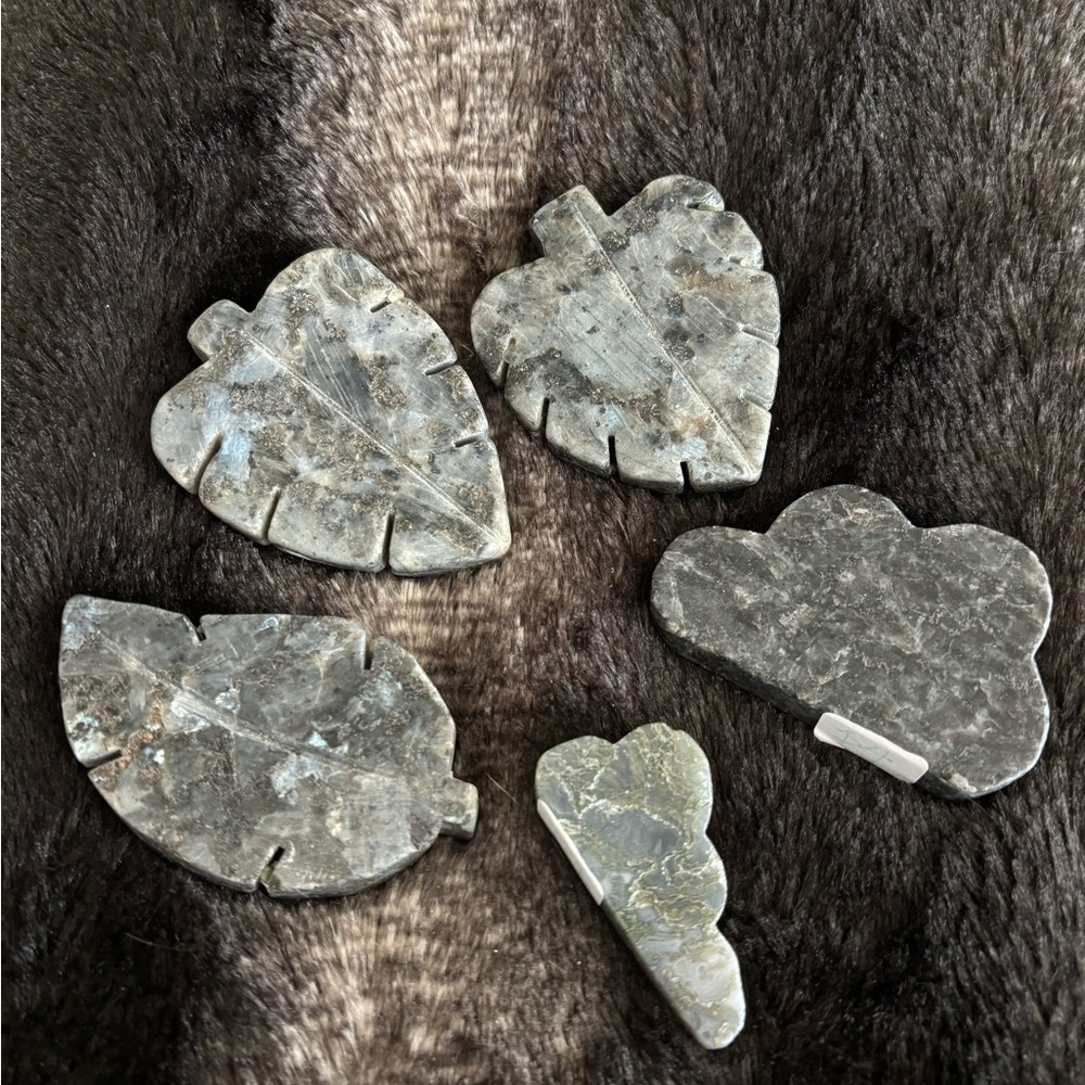 Labradorite crystal bundle - Picture 4 of 5